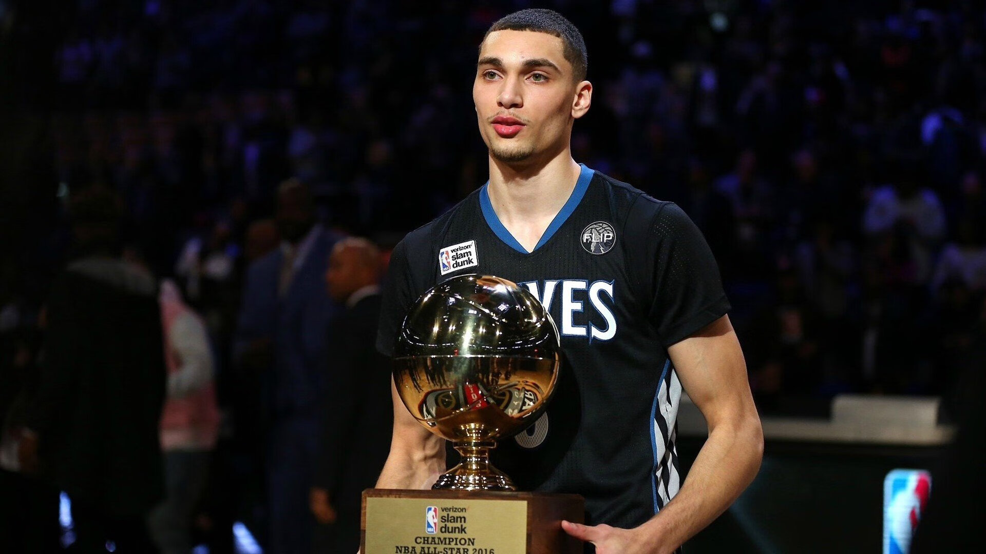 当西甲德比遇上篮球跨界奇迹,广东队掀翻火箭背后的体育狂想曲