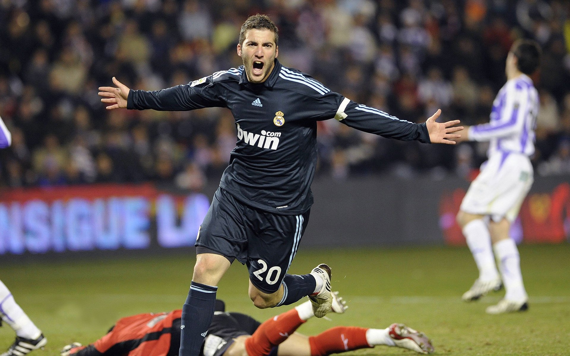 冰与火之歌！吉林虎啸山城力斩山西，马克西德甲争冠夜化身大场面先生